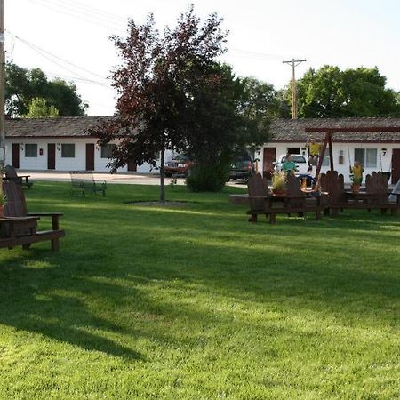 Covered Wagon Motel Lusk Wy Eksteriør billede